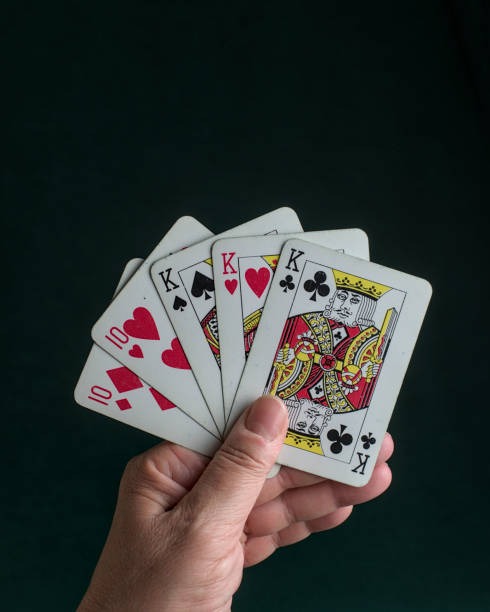 indogenting mobile app interface showing Liga 1 football markets and live casino lobby